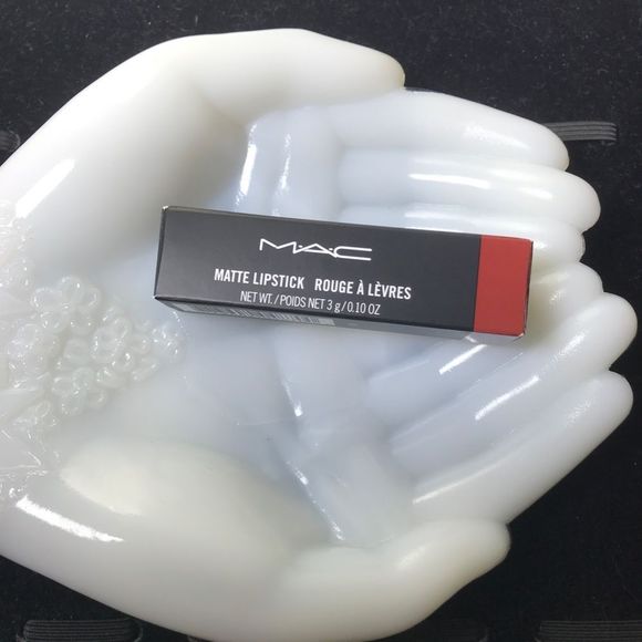 MAC Matte Lipstick, Rouge A Levres, Full Size, New, MAC Cosmetics - Picture 2 of 2